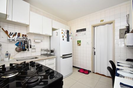 Apartamento à venda com 121m², 3 quartos e 1 vagacozinha