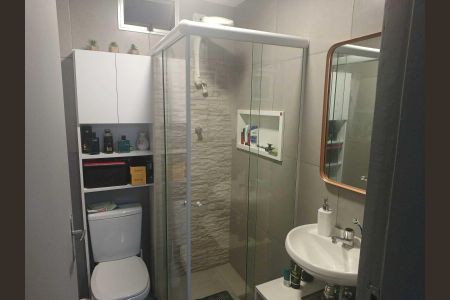 Apartamento à venda com 121m², 3 quartos e 1 vaga Apartamento à venda com 121m², 3 quartos e 1 vagaBanheiro