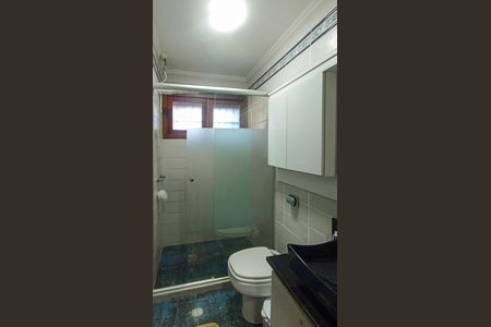 Casa de condomínio à venda com 188m², 3 quartos e 2 vagasBanheiro Social