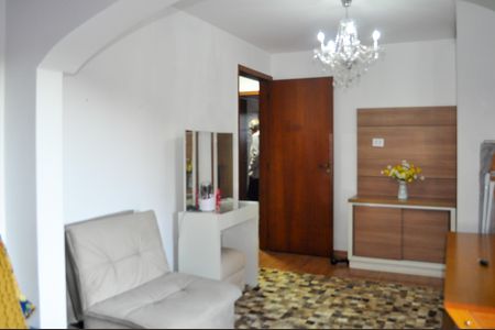 Casa de condomínio à venda com 188m², 3 quartos e 2 vagasQuarto 1