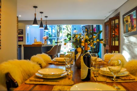 Casa de condomínio à venda com 188m², 3 quartos e 2 vagasEspaço gourmet 