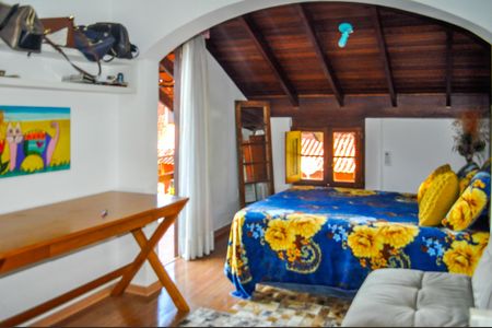 Casa de condomínio à venda com 188m², 3 quartos e 2 vagasQuarto 1