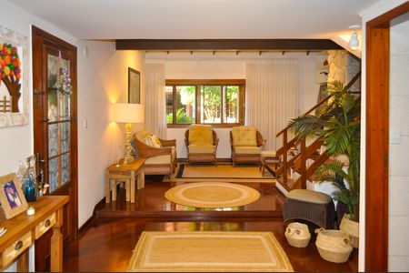 Casa de condomínio à venda com 188m², 3 quartos e 2 vagasSala 