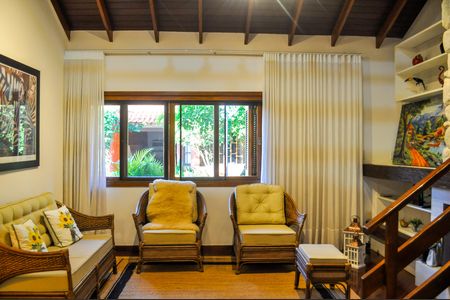 Casa de condomínio à venda com 188m², 3 quartos e 2 vagasSala 