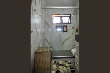 Casa de condomínio à venda com 188m², 3 quartos e 2 vagasBanheiro suite 