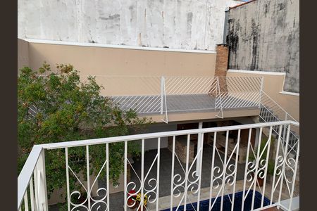 Casa para alugar com 408m², 4 quartos e 4 vagas Casa para alugar com 408m², 4 quartos e 4 vagasVaranda