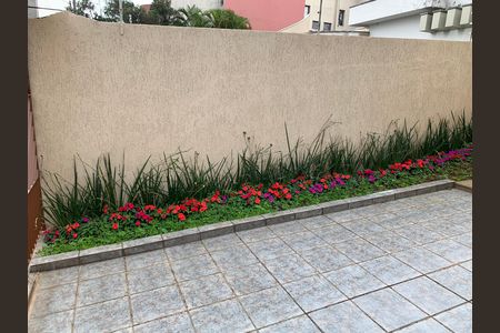 Casa para alugar com 408m², 4 quartos e 4 vagas Casa para alugar com 408m², 4 quartos e 4 vagasÁrea externa