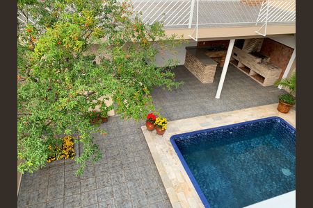 Casa para alugar com 408m², 4 quartos e 4 vagas Casa para alugar com 408m², 4 quartos e 4 vagasVista
