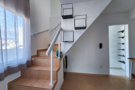 Apartamento para alugar com 100m², 2 quartos e 1 vagaSala