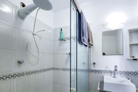 Apartamento para alugar com 100m², 2 quartos e 1 vagaBanheiro da Suite 1 