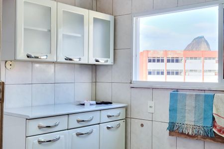 Apartamento para alugar com 100m², 2 quartos e 1 vagaCozinha 