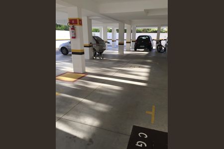 Apartamento para alugar com 120m², 3 quartos e 1 vaga Apartamento para alugar com 120m², 3 quartos e 1 vagaGaragem