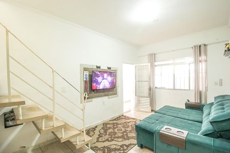Sala de casa de condomínio para alugar com 3 quartos, 150m² em Parque Anhangüera, São Paulo