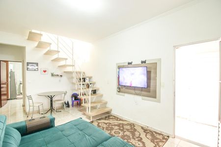 Sala de casa de condomínio para alugar com 3 quartos, 150m² em Parque Anhangüera, São Paulo