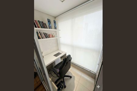Quarto de casa à venda com 3 quartos, 95m² em Vila Regente Feijó, São Paulo
