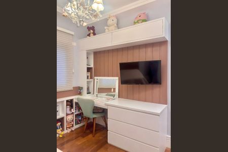 Quarto de casa à venda com 3 quartos, 95m² em Vila Regente Feijó, São Paulo