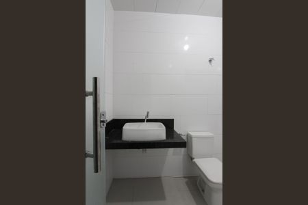 Casa para alugar com 70m², 2 quartos e sem vaga Casa para alugar com 70m², 2 quartos e sem vagaBanheiro