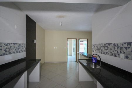 Casa para alugar com 70m², 2 quartos e sem vaga Casa para alugar com 70m², 2 quartos e sem vagaCozinha e Copa