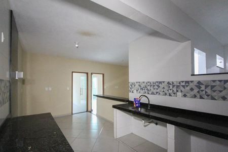 Casa para alugar com 70m², 2 quartos e sem vaga Casa para alugar com 70m², 2 quartos e sem vagaCozinha e Copa