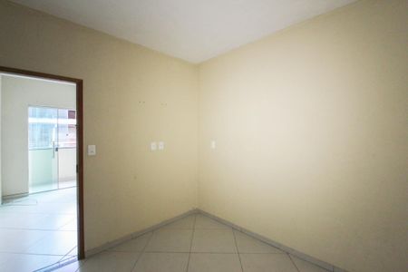 Sala de casa para alugar com 2 quartos, 70m² em Incofindência, Belo Horizonte