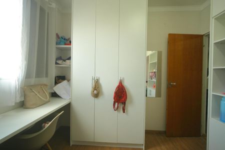 Apartamento à venda com 65m², 3 quartos e 1 vagaQuarto  3 
