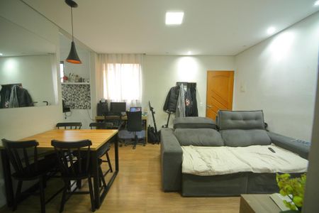 Apartamento à venda com 65m², 3 quartos e 1 vagaSala