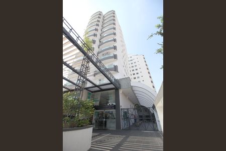 Apartamento para alugar com 140m², 2 quartos e 1 vagaFachada