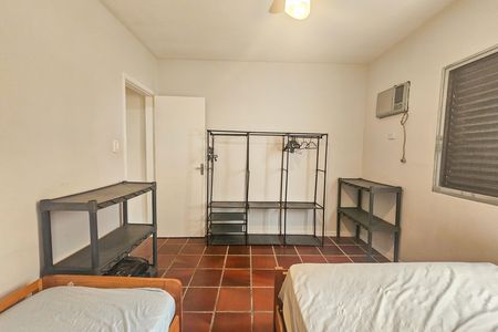 Quarto de apartamento para alugar com 1 quarto, 78m² em Jardim Praiano, Guarujá