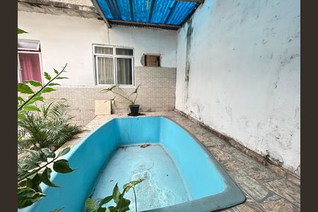 Casa para alugar com 60m², 1 quarto e sem vagaPiscina
