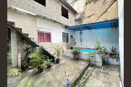 Casa para alugar com 60m², 1 quarto e sem vagaFachada