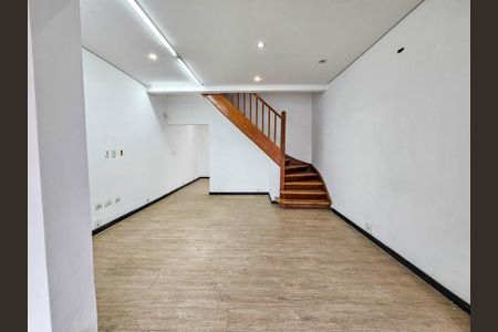 Sala de casa para alugar com 2 quartos, 120m² em Cidade Monções, São Paulo