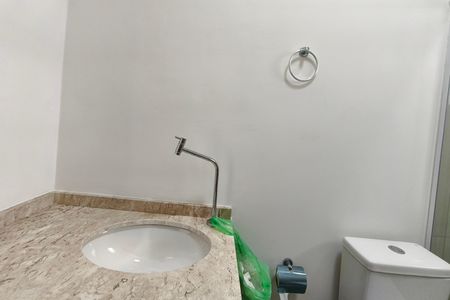 Casa para alugar com 177m², 3 quartos e 5 vagas Casa para alugar com 177m², 3 quartos e 5 vagasBanheiro