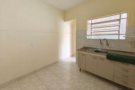 Casa para alugar com 177m², 3 quartos e 5 vagas Casa para alugar com 177m², 3 quartos e 5 vagasEdícula - Cozinha