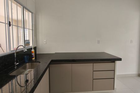 Casa para alugar com 177m², 3 quartos e 5 vagas Casa para alugar com 177m², 3 quartos e 5 vagasCozinha
