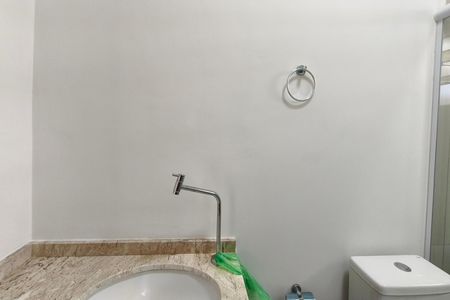 Casa para alugar com 177m², 3 quartos e 5 vagas Casa para alugar com 177m², 3 quartos e 5 vagasBanheiro