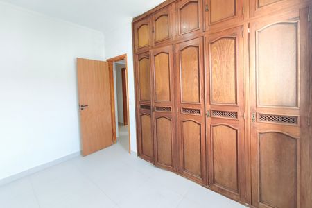 Casa para alugar com 177m², 3 quartos e 5 vagas Casa para alugar com 177m², 3 quartos e 5 vagasQuarto 1