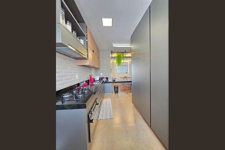 Apartamento à venda com 80m², 2 quartos e 1 vaga Apartamento à venda com 80m², 2 quartos e 1 vagaCozinha
