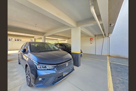 Apartamento à venda com 80m², 2 quartos e 1 vaga Apartamento à venda com 80m², 2 quartos e 1 vagaGaragens