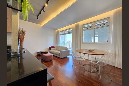 Apartamento à venda com 80m², 2 quartos e 1 vaga Apartamento à venda com 80m², 2 quartos e 1 vagaSala