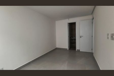 Apartamento à venda com 80m², 2 quartos e 2 vagas Apartamento à venda com 80m², 2 quartos e 2 vagasSuíte