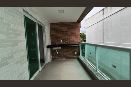 Apartamento à venda com 80m², 2 quartos e 2 vagas Apartamento à venda com 80m², 2 quartos e 2 vagasVaranda