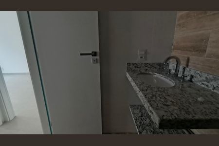 Apartamento à venda com 80m², 2 quartos e 2 vagas Apartamento à venda com 80m², 2 quartos e 2 vagasBanheiro Social