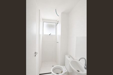 Banheiro de apartamento para alugar com 1 quarto, 40m² em Jardim das Margaridas, Salvador