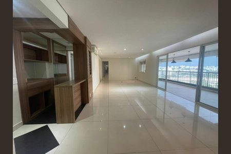 Apartamento para alugar com 3 quartos, 168m² em Várzea da Barra Funda, São Paulo