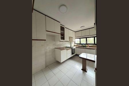 Apartamento para alugar com 120m², 3 quartos e 2 vagas