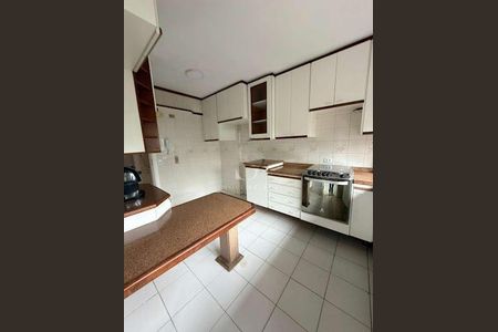 Apartamento para alugar com 120m², 3 quartos e 2 vagas