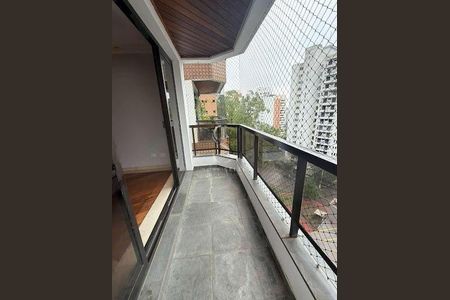 Apartamento para alugar com 120m², 3 quartos e 2 vagas