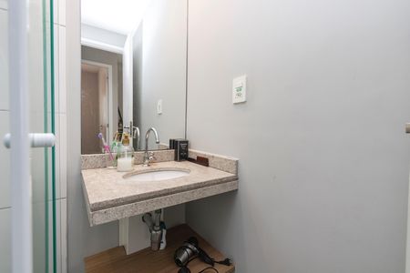 Apartamento para alugar com 61m², 2 quartos e 1 vaga Apartamento para alugar com 61m², 2 quartos e 1 vagaBanheiro