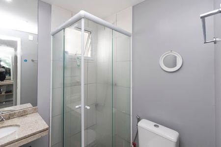 Apartamento para alugar com 61m², 2 quartos e 1 vaga Apartamento para alugar com 61m², 2 quartos e 1 vagaBanheiro da Suíte