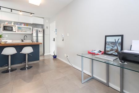 Apartamento para alugar com 61m², 2 quartos e 1 vaga Apartamento para alugar com 61m², 2 quartos e 1 vagaSala